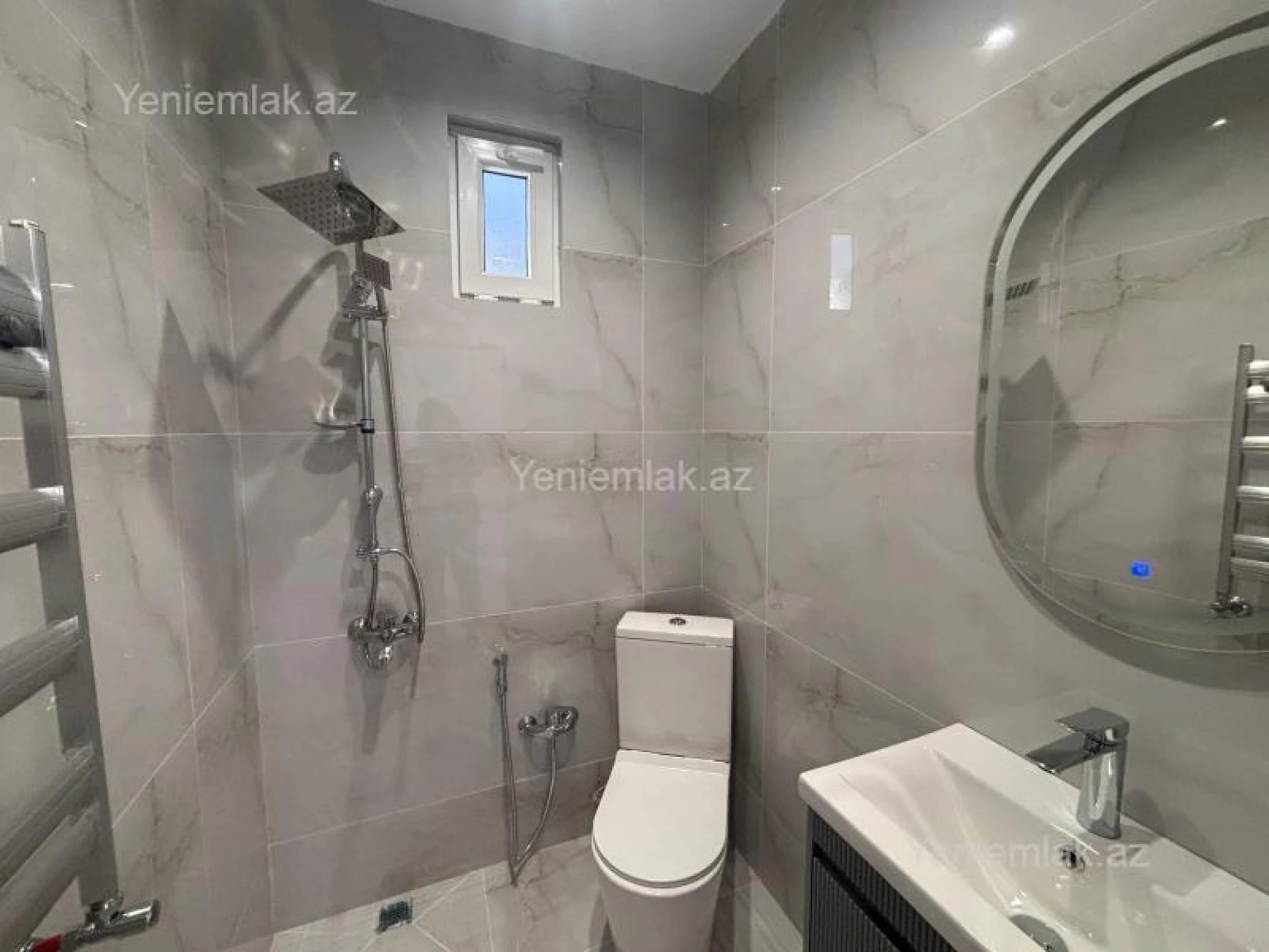 Satılır 4 otaqlı həyət evi 130 m²