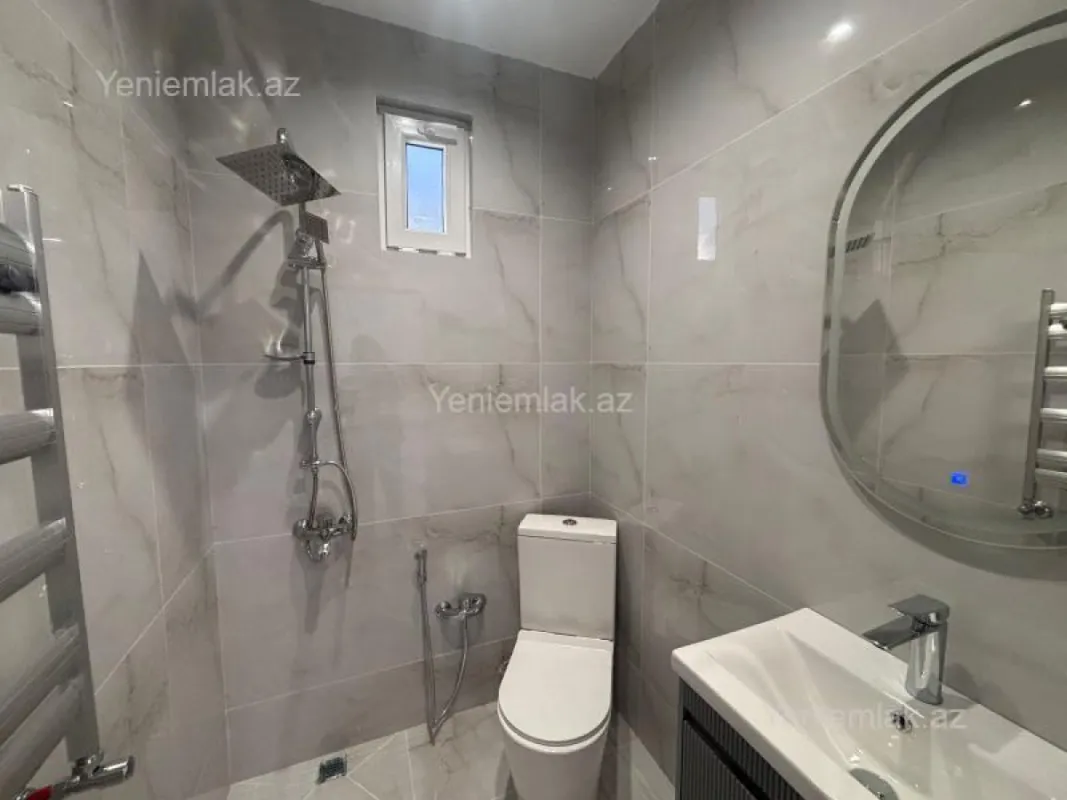 Satılır 4 otaqlı həyət evi 130 m²