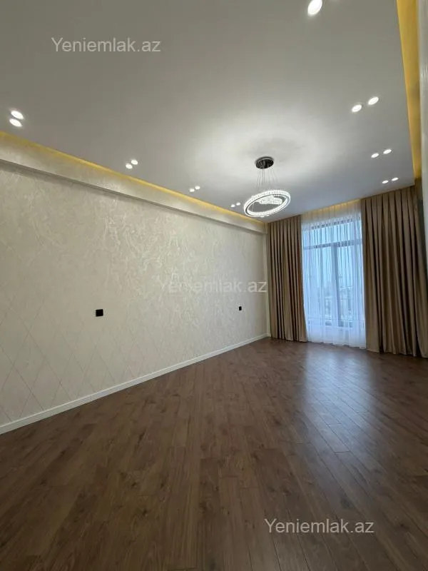 Satılır 2 otaqlı yeni tikili 60 m²