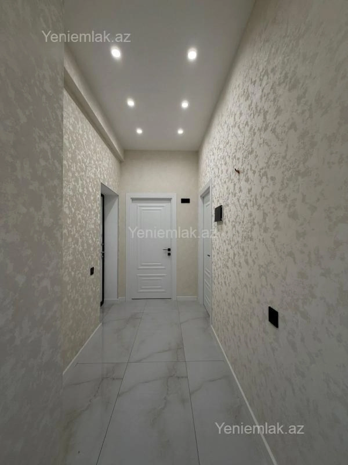 Satılır 2 otaqlı yeni tikili 60 m²