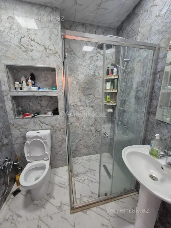 Satılır 3 otaqlı yeni tikili 90 m²