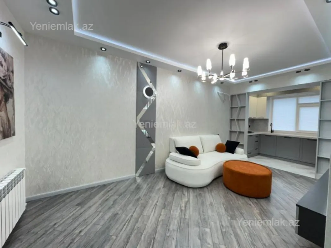 Satılır 3 otaqlı yeni tikili 80 m²