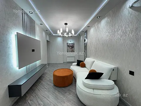 Satılır 3 otaqlı yeni tikili 80 m²