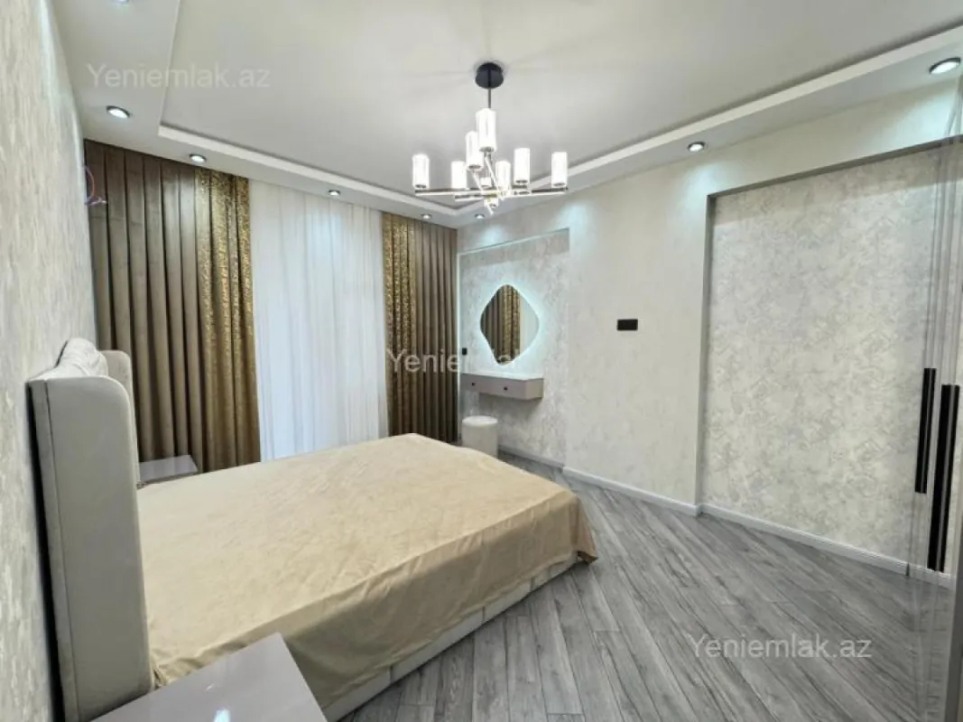 Satılır 3 otaqlı yeni tikili 80 m²