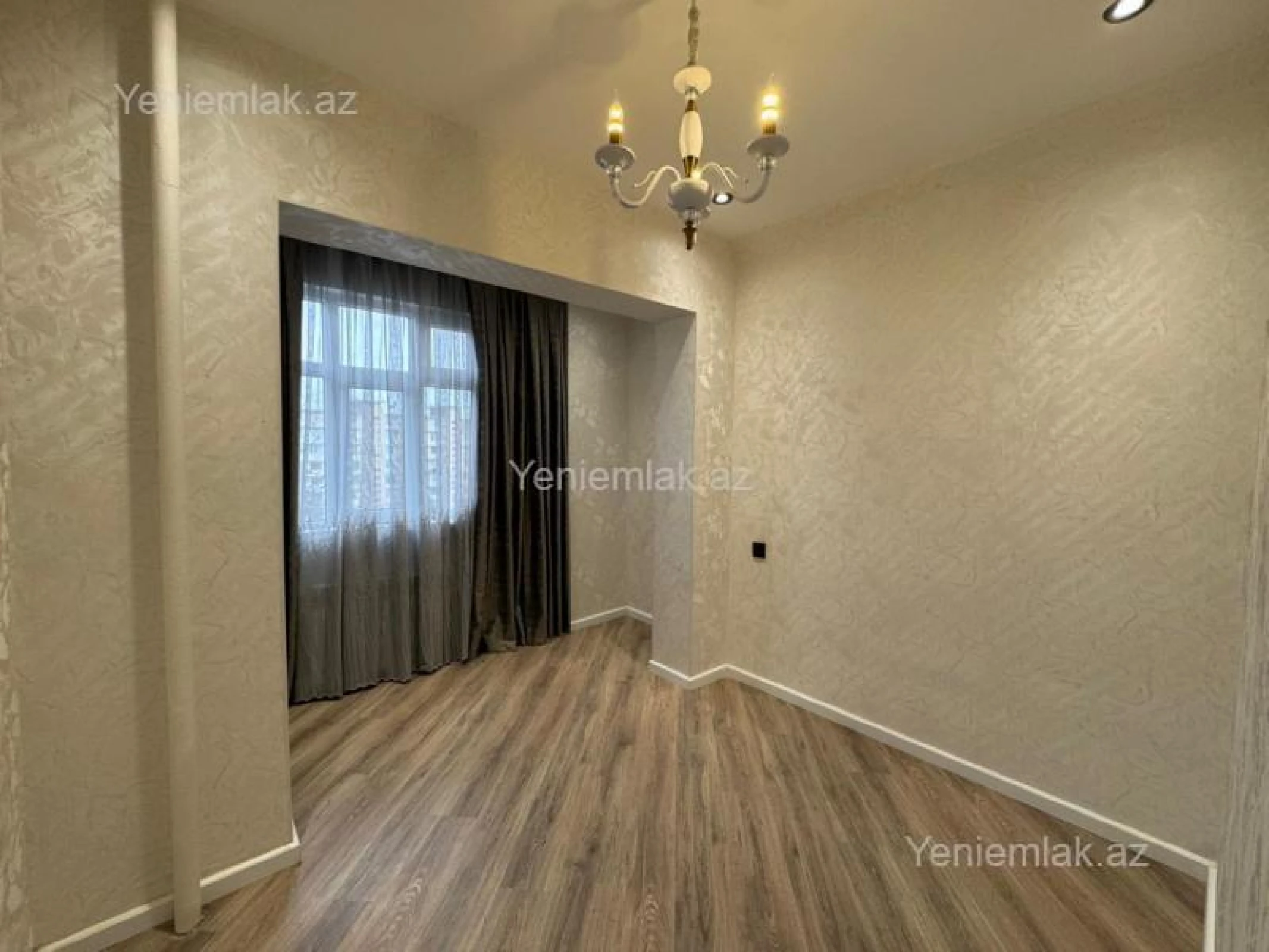 Satılır 2 otaqlı köhnə tikili 45 m²