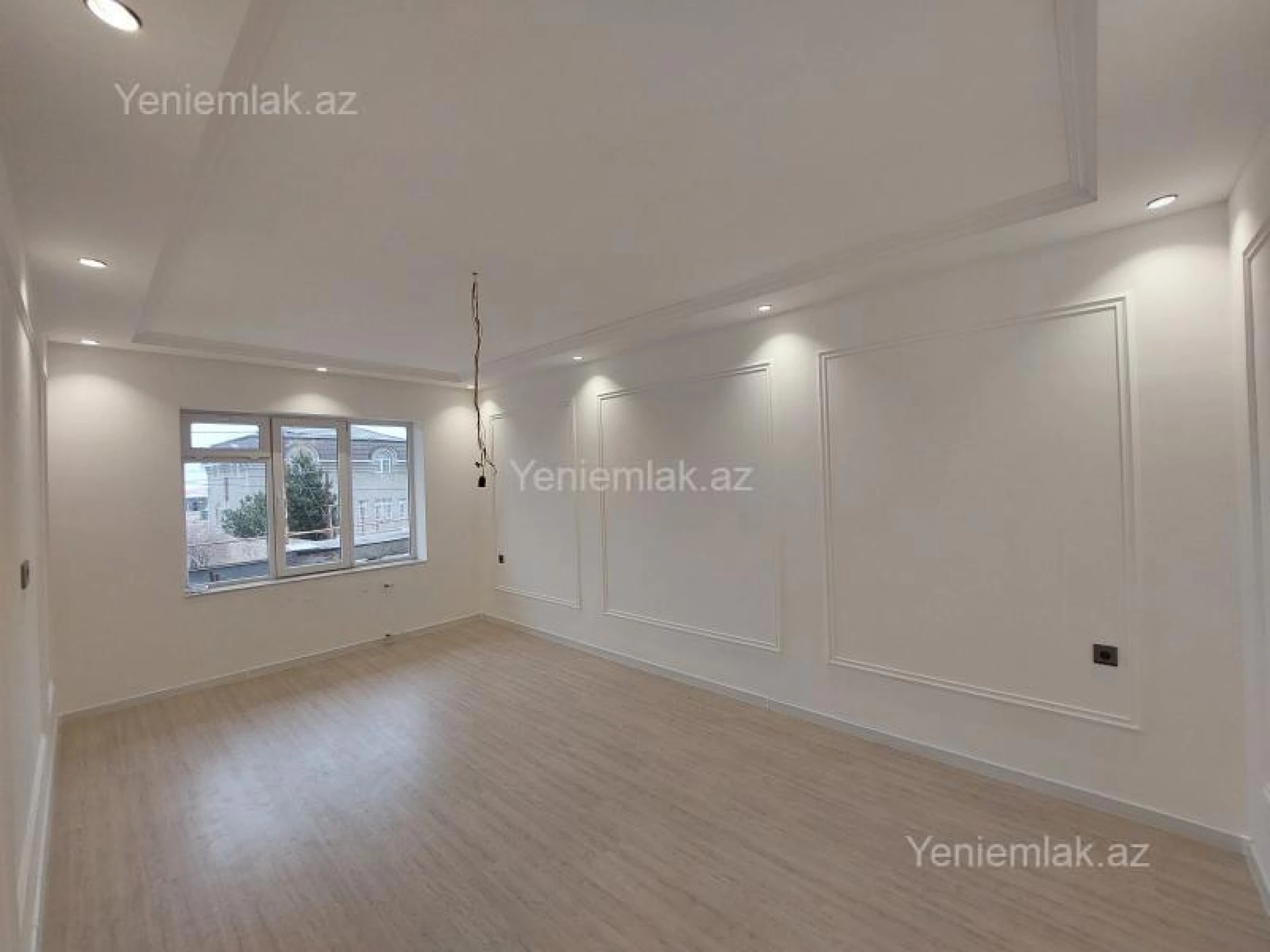 Satılır 4 otaqlı həyət evi 157 m²