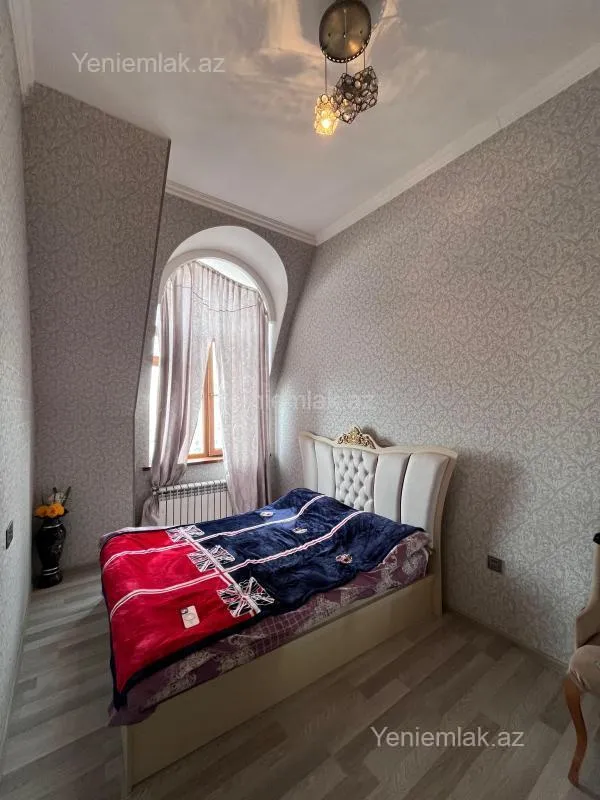 Satılır 2 otaqlı yeni tikili 60 m²