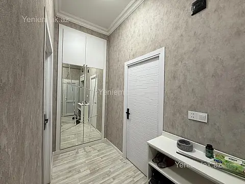 Satılır 2 otaqlı köhnə tikili 56 m²