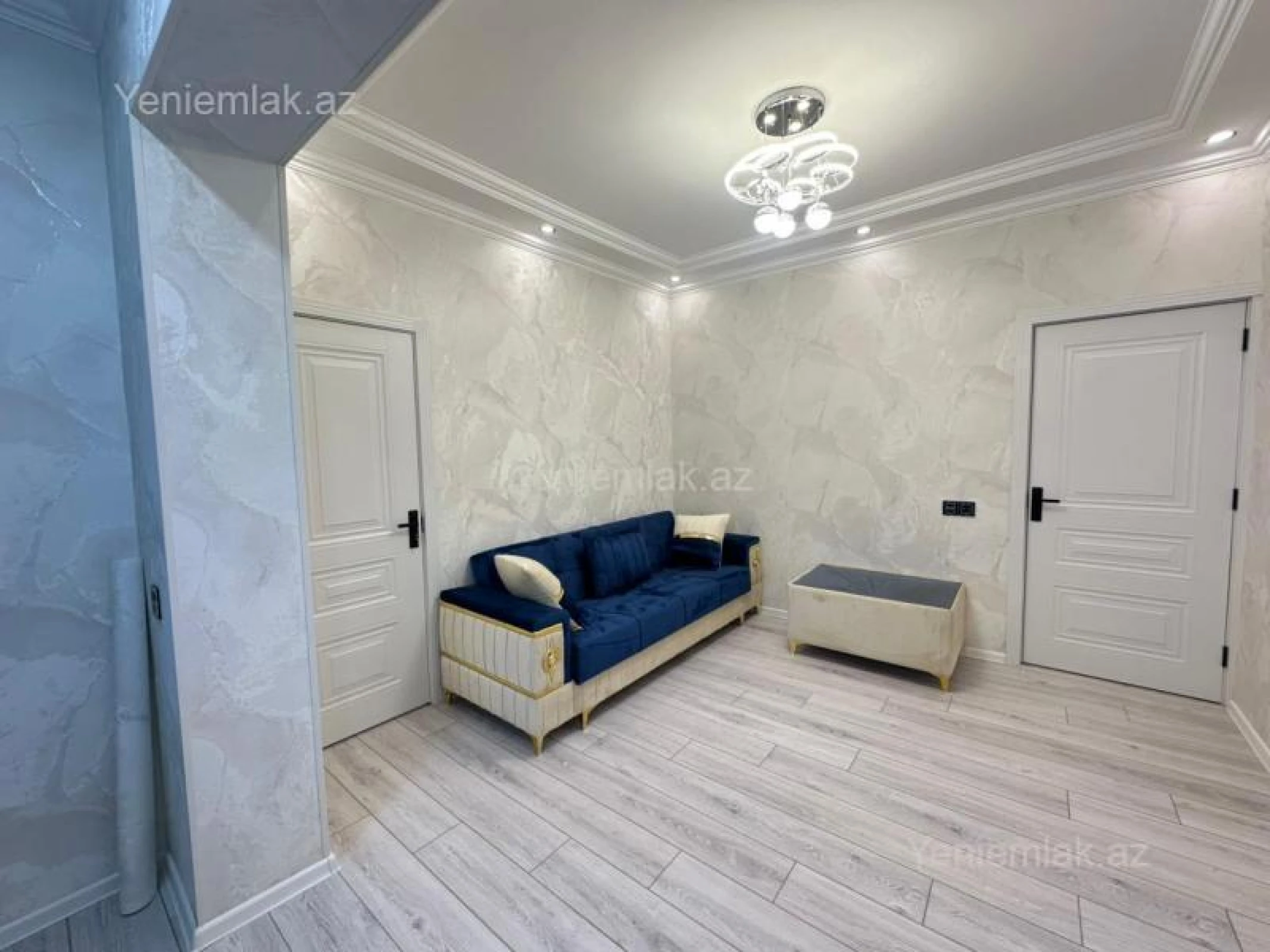 Satılır 2 otaqlı köhnə tikili 45 m²