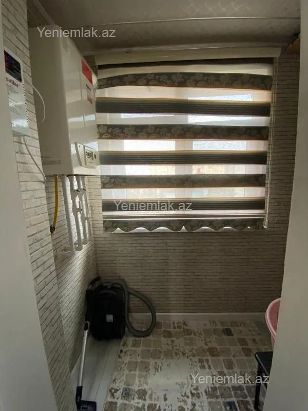 Satılır 4 otaqlı köhnə tikili 95 m²