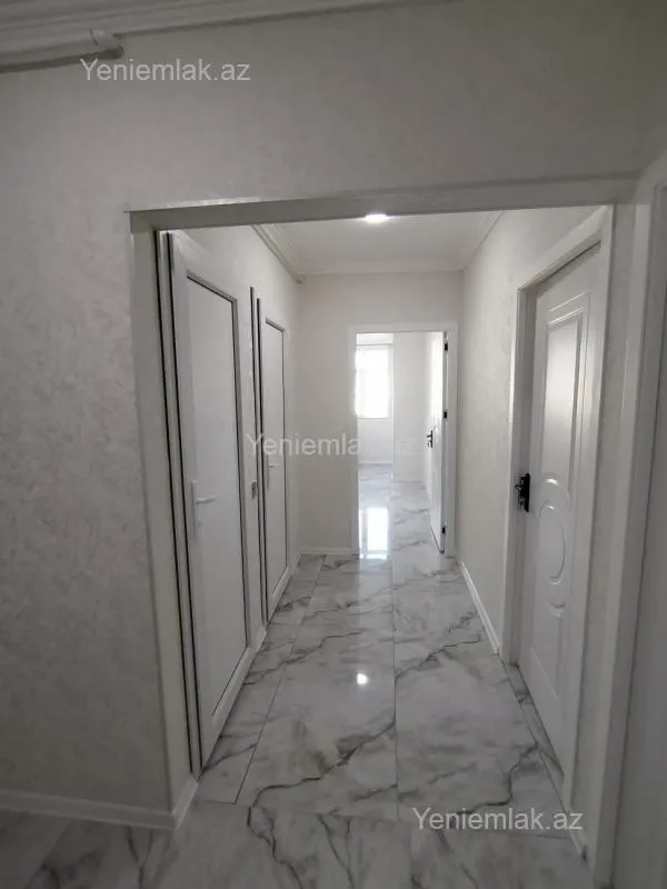 Satılır 3 otaqlı köhnə tikili 82.8 m²