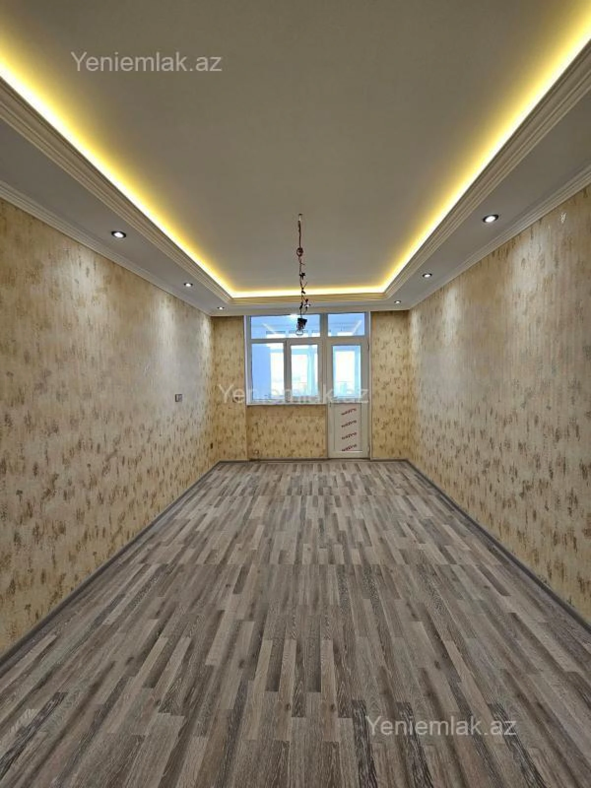 Satılır 3 otaqlı köhnə tikili 73 m²