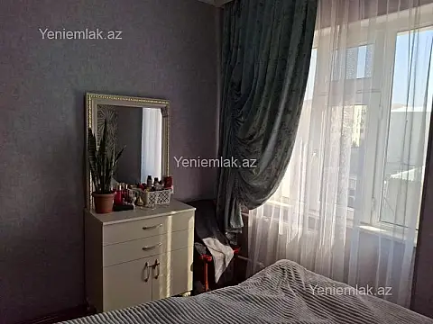 Satılır 3 otaqlı köhnə tikili 68 m²