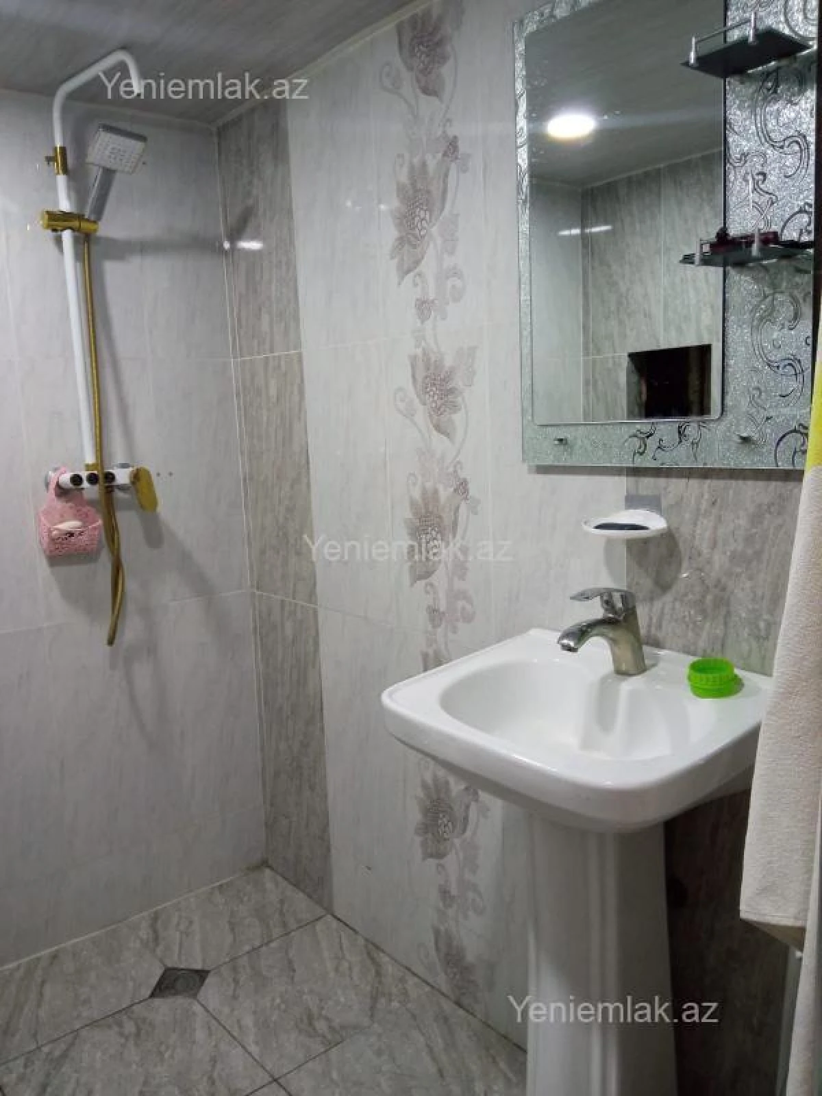 Satılır 2 otaqlı köhnə tikili 37 m²