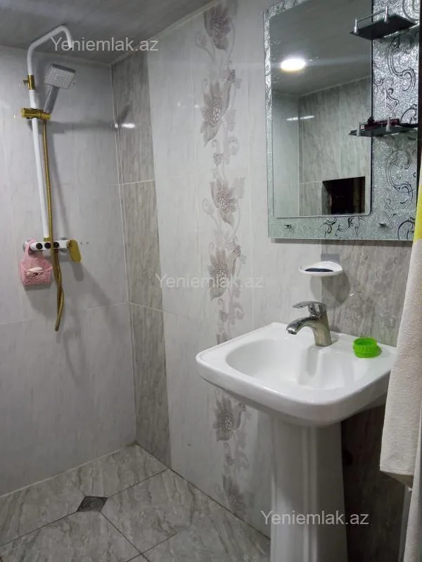 Satılır 2 otaqlı köhnə tikili 37 m²