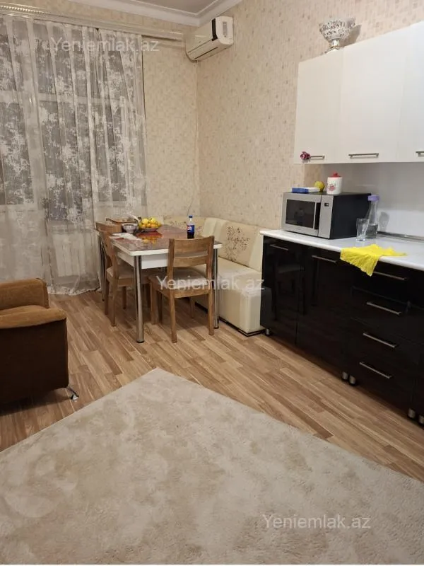 Satılır 1 otaqlı yeni tikili 70 m²