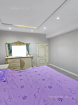 Satılır 3 otaqlı yeni tikili 125 m²