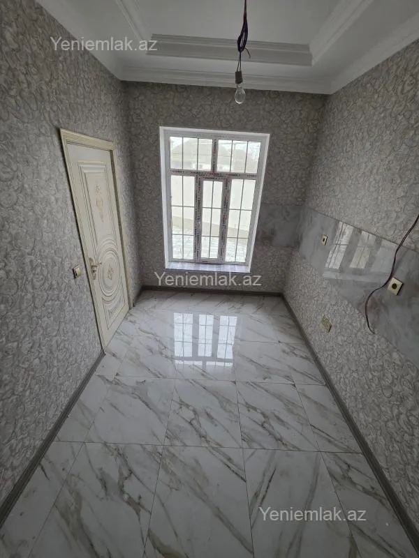 Satılır 5 otaqlı həyət evi 140 m²