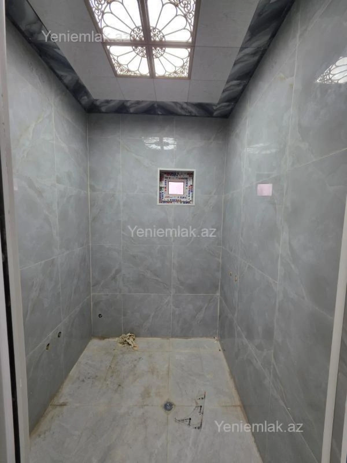 Satılır 5 otaqlı həyət evi 140 m²