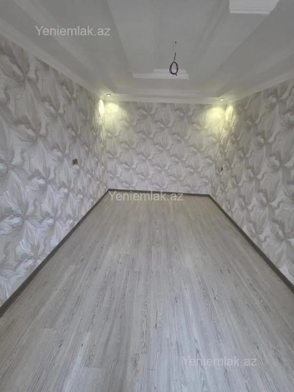 Satılır 5 otaqlı həyət evi 140 m²