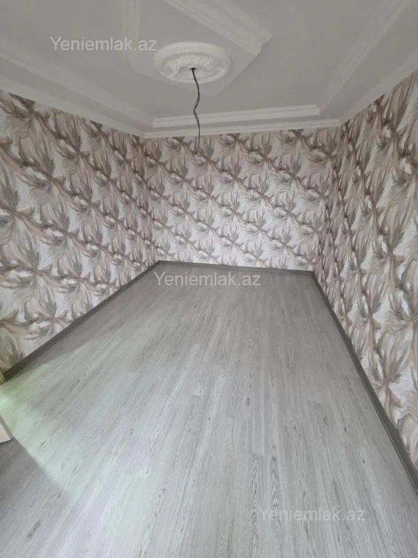 Satılır 5 otaqlı həyət evi 140 m²