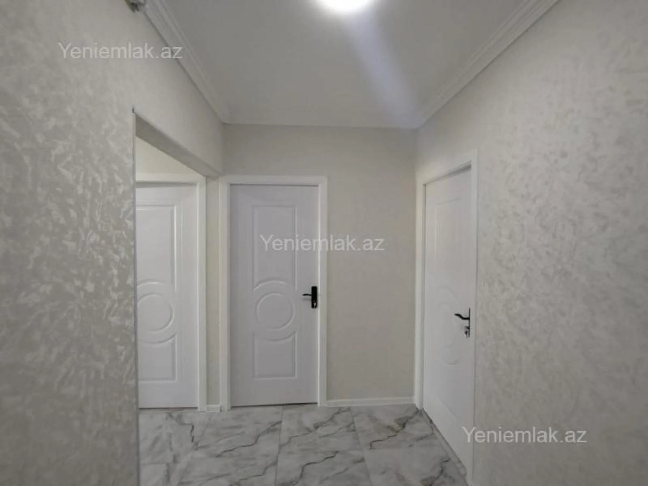 Satılır 3 otaqlı köhnə tikili 78 m²