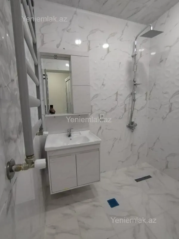 Satılır 3 otaqlı köhnə tikili 78 m²