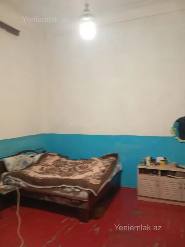 Satılır 1 otaqlı köhnə tikili 47 m²
