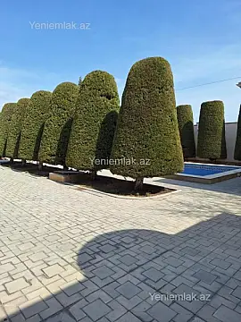 Satılır 6 otaqlı həyət evi 400 m²