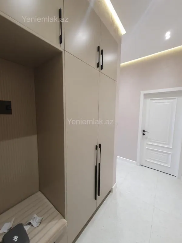 Satılır 2 otaqlı yeni tikili 65 m²