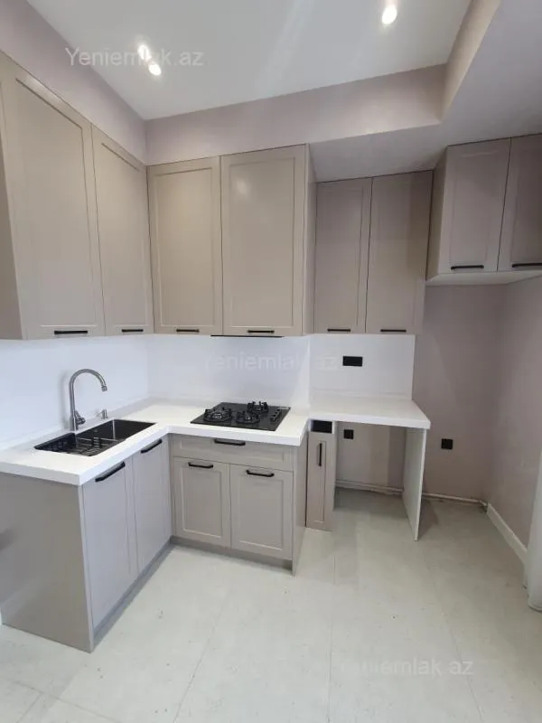 Satılır 2 otaqlı yeni tikili 65 m²