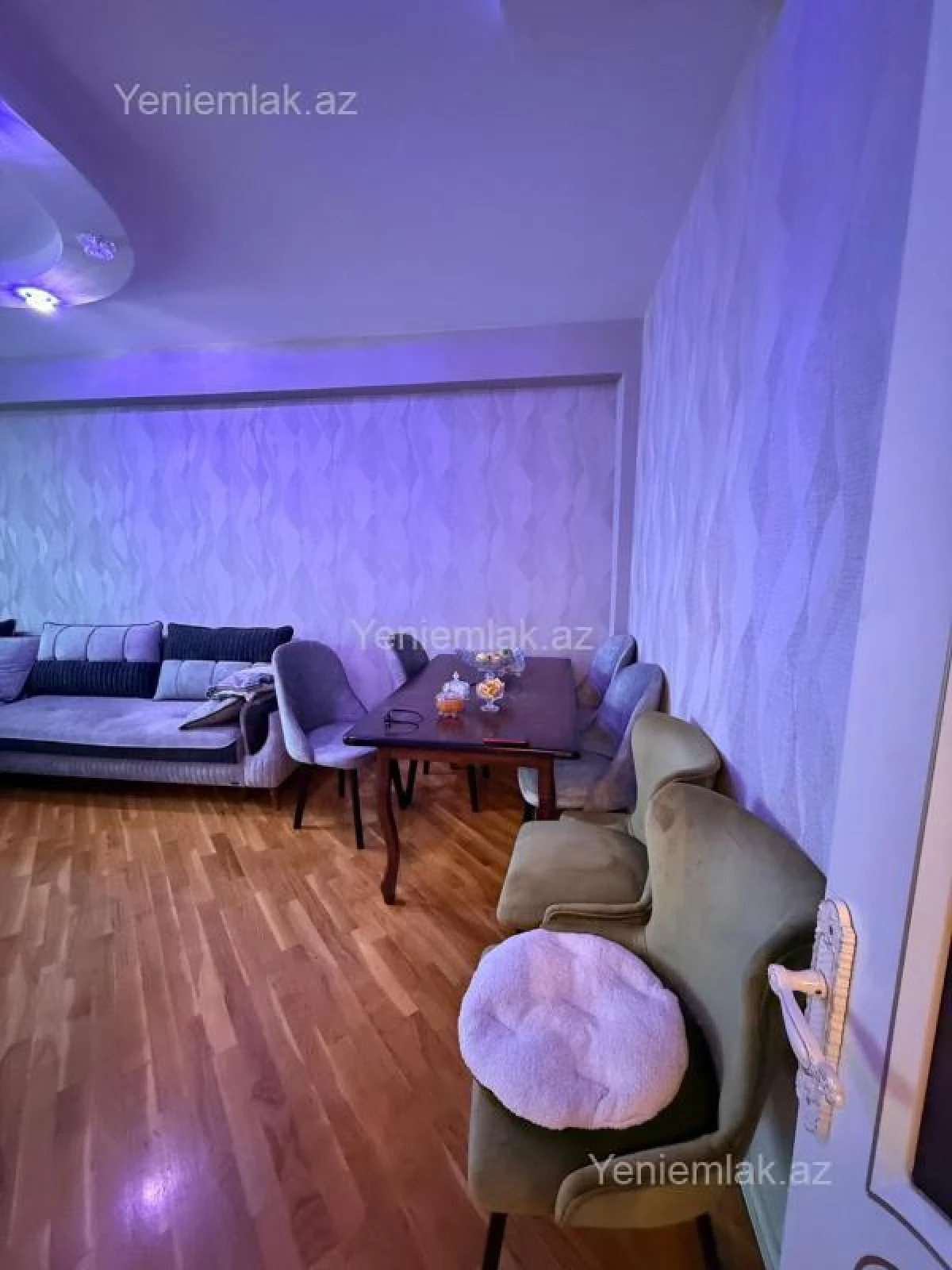 Satılır 3 otaqlı yeni tikili 105 m²