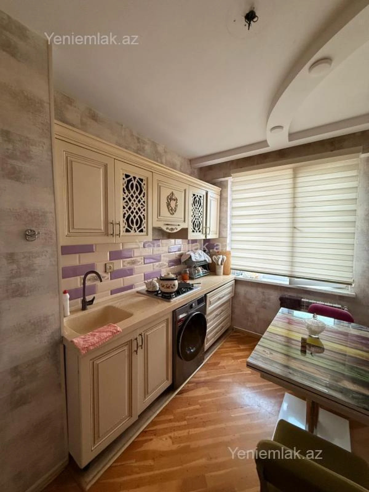 Satılır 3 otaqlı yeni tikili 105 m²