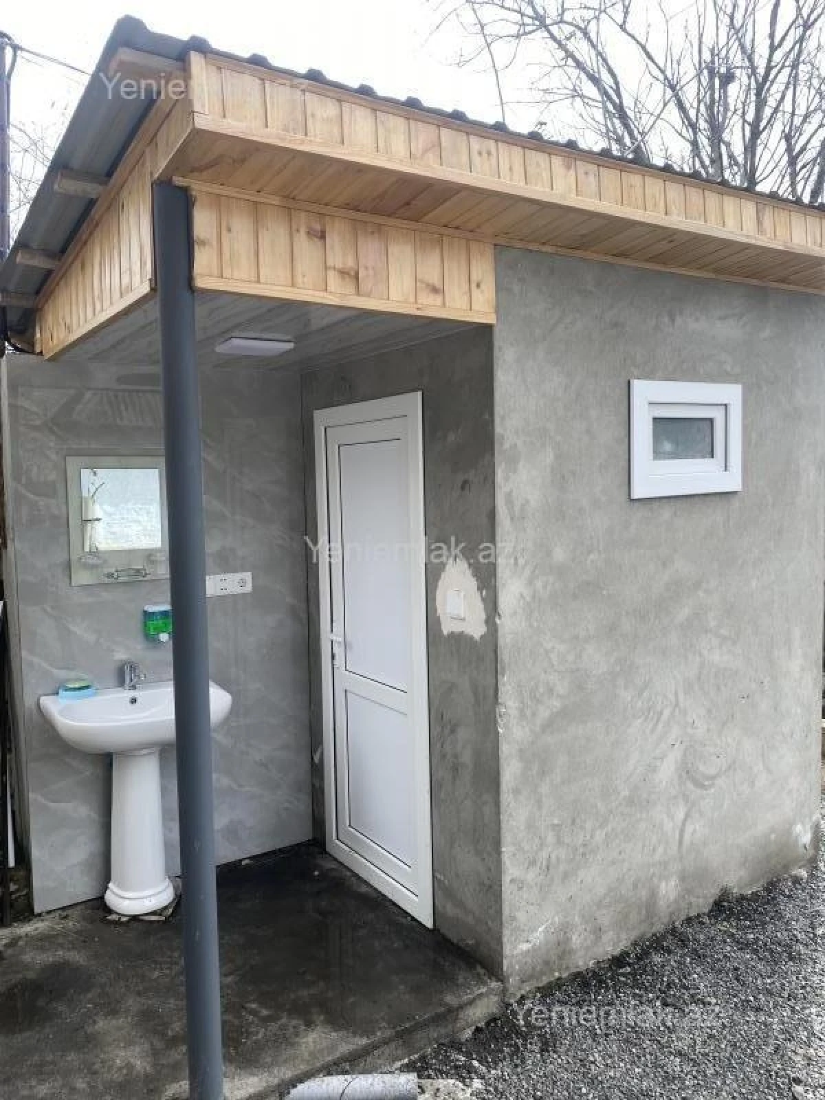 Satılır 5 otaqlı həyət evi 107 m²