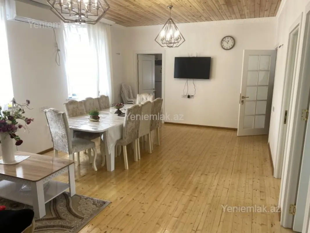 Satılır 5 otaqlı həyət evi 107 m²