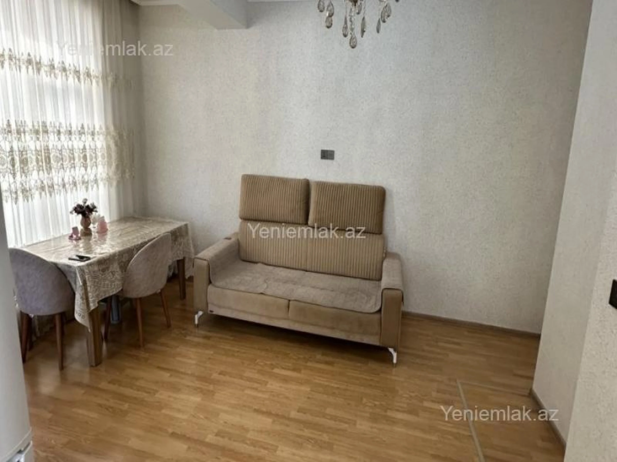 Satılır 3 otaqlı yeni tikili 86 m²