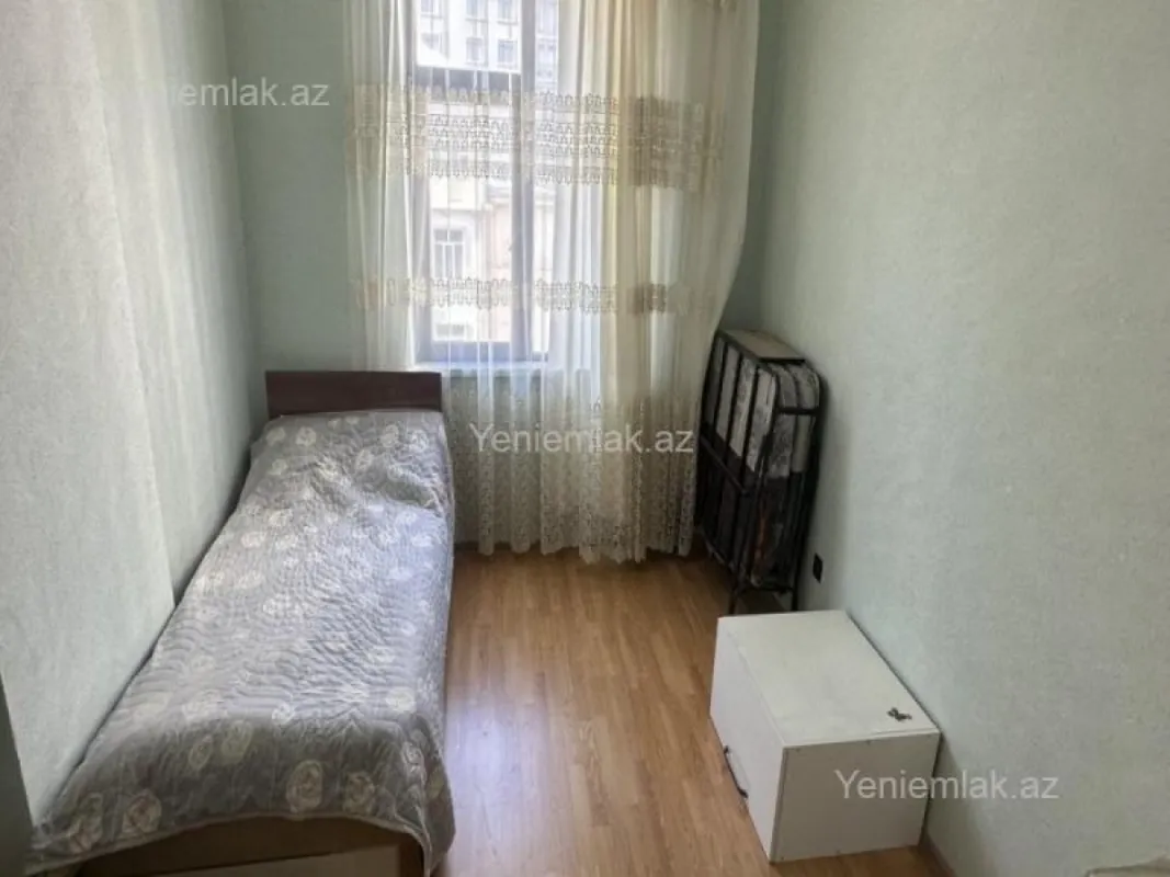 Satılır 3 otaqlı yeni tikili 86 m²