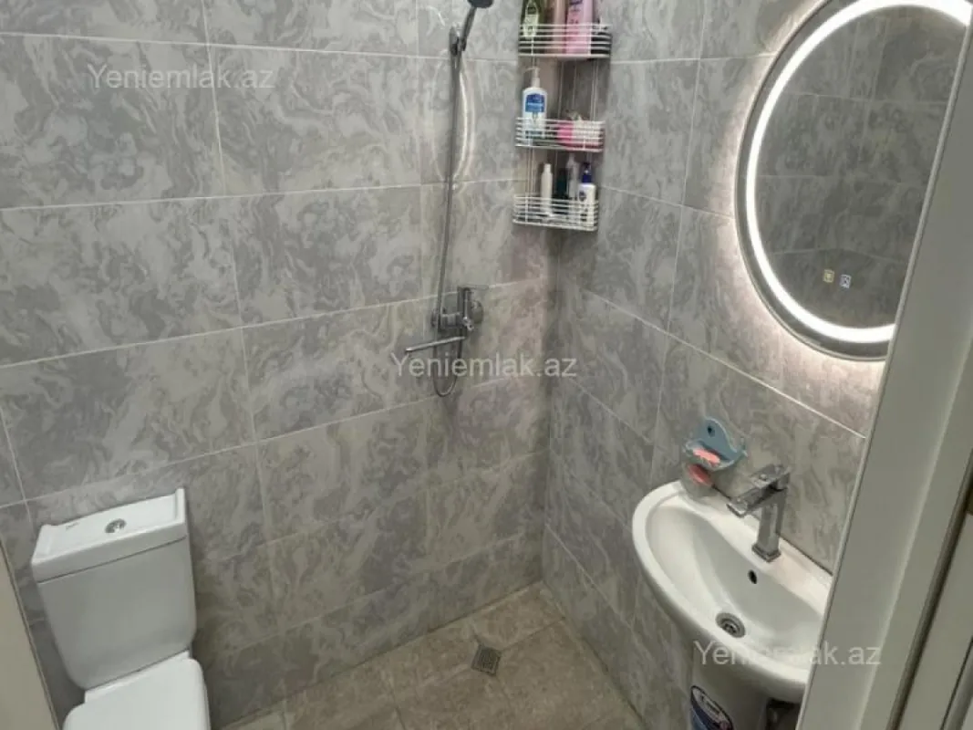 Satılır 3 otaqlı yeni tikili 86 m²