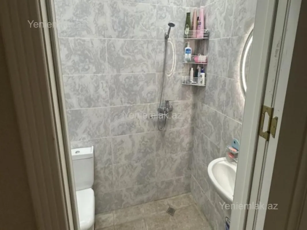 Satılır 3 otaqlı yeni tikili 86 m²