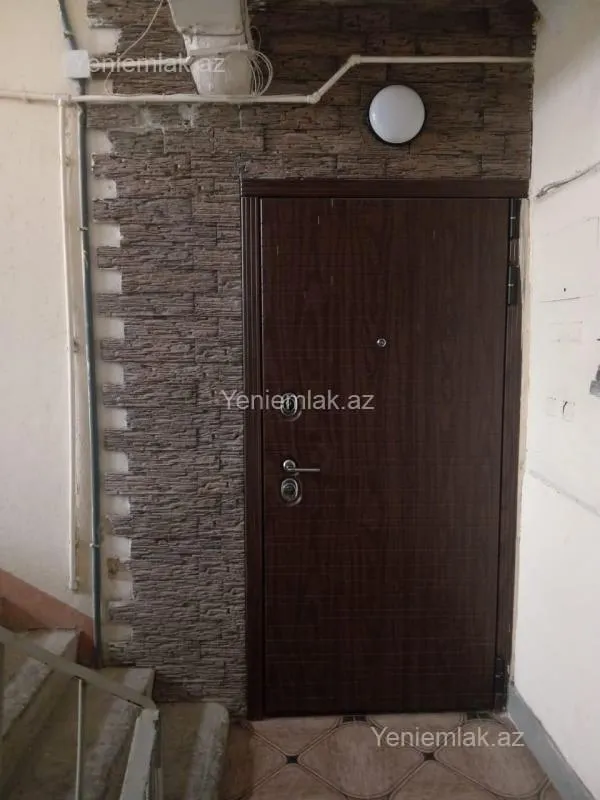 Satılır 3 otaqlı köhnə tikili 72 m²
