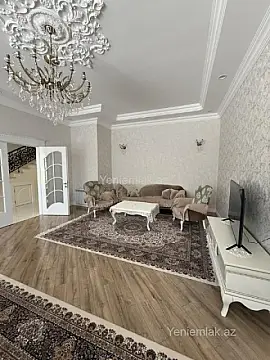 Satılır 5 otaqlı həyət evi 310 m²