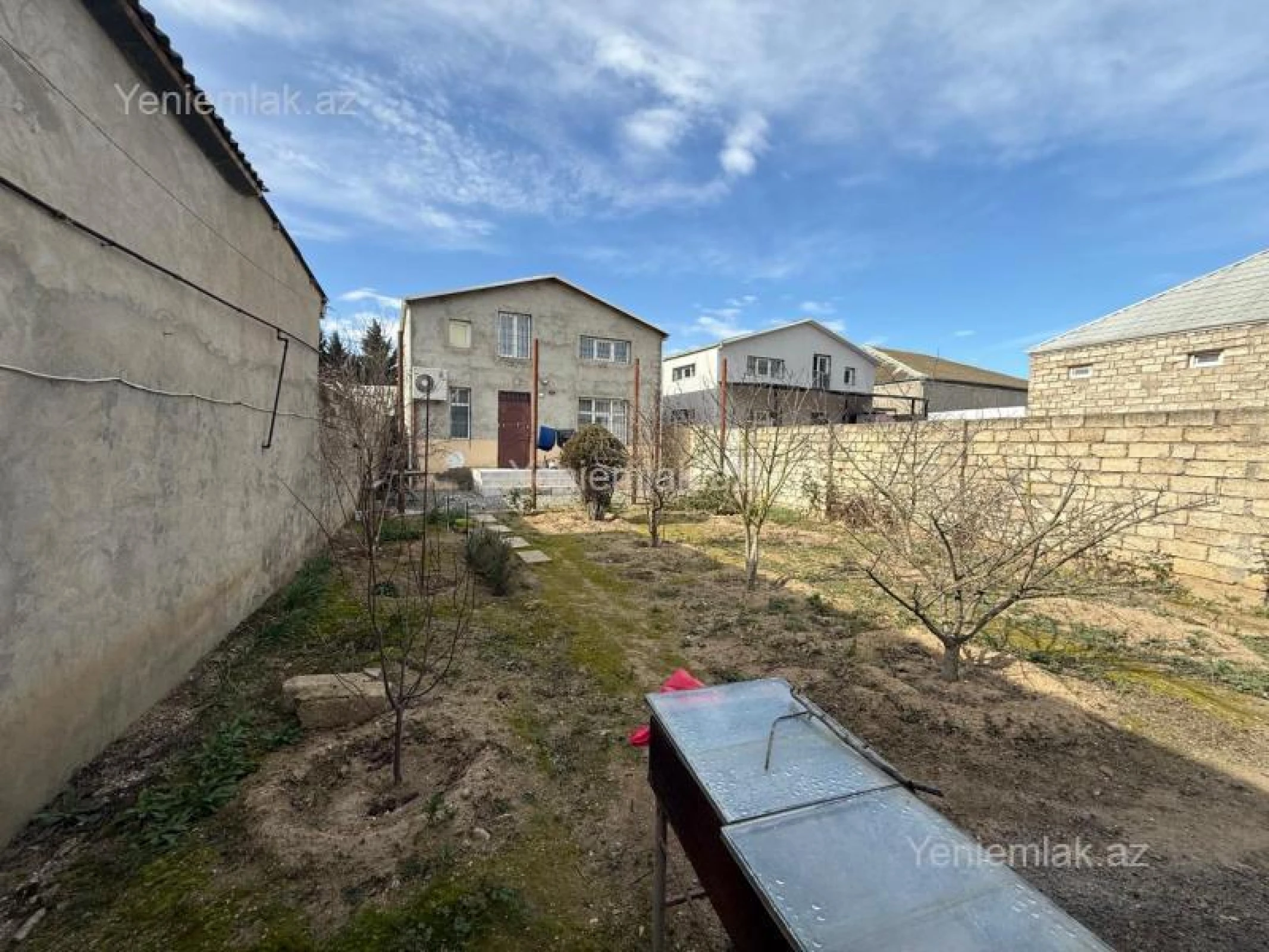 Satılır 4 otaqlı həyət evi 120 m²