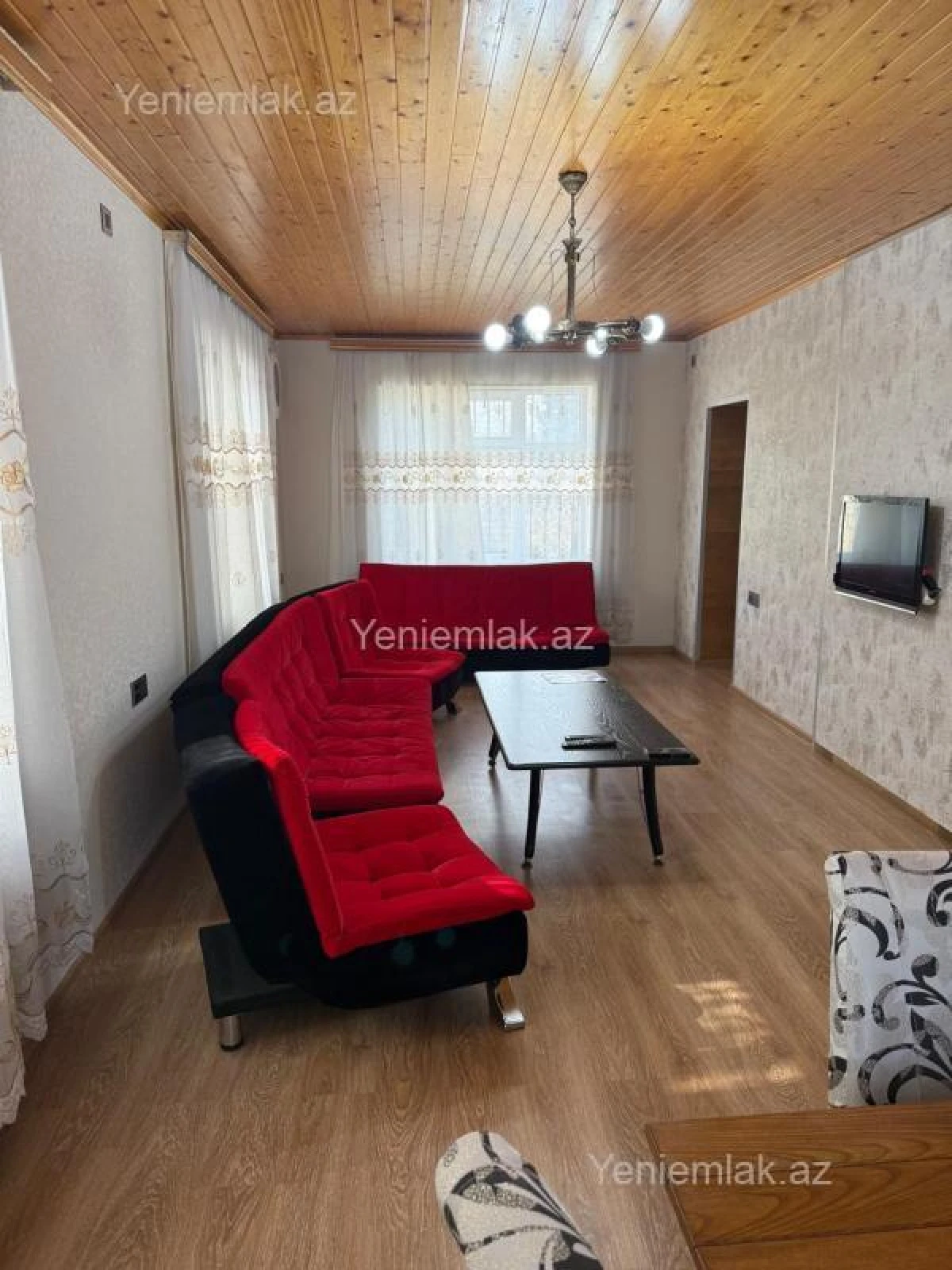 Satılır 4 otaqlı həyət evi 120 m²