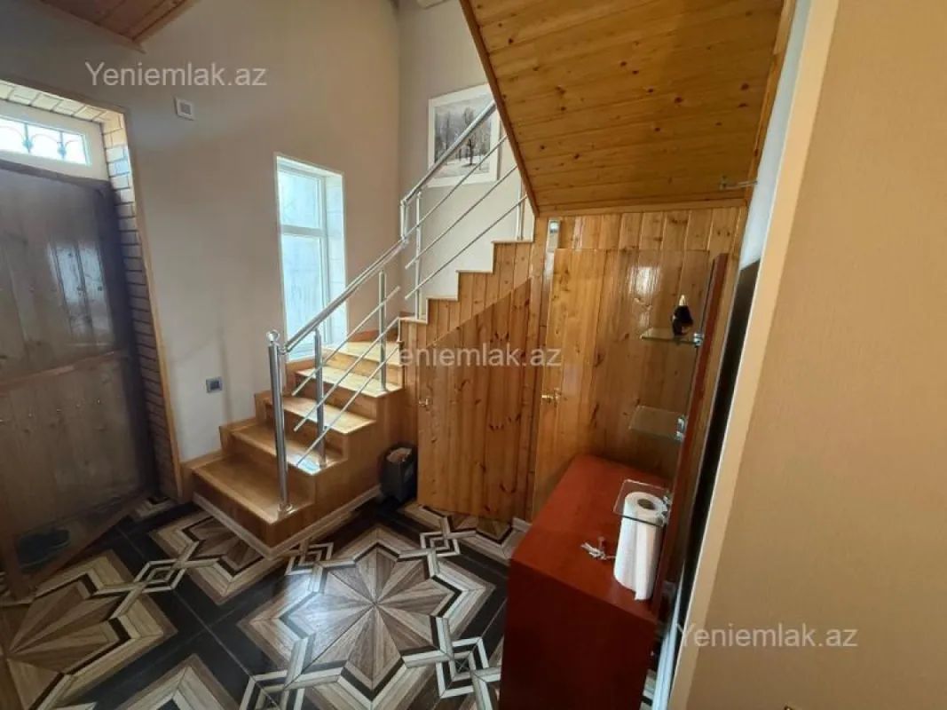 Satılır 4 otaqlı həyət evi 120 m²