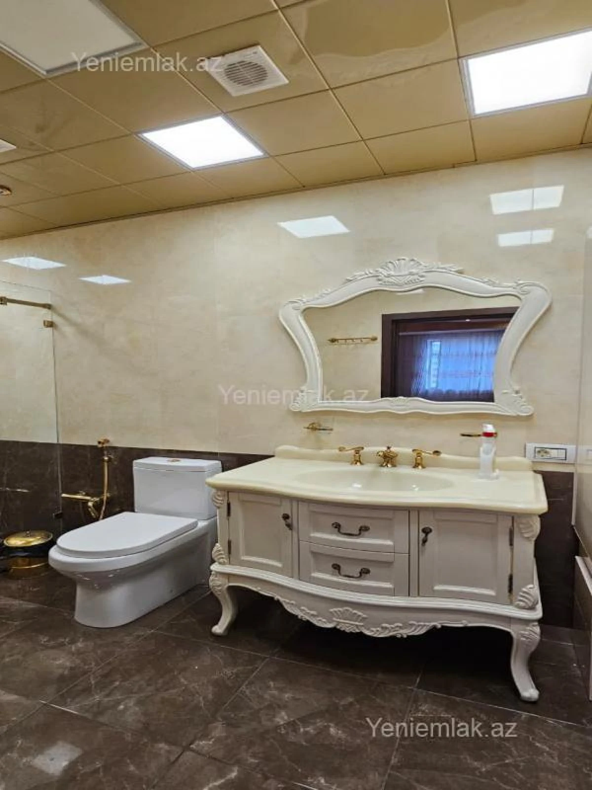 Satılır 6 otaqlı yeni tikili 320 m²