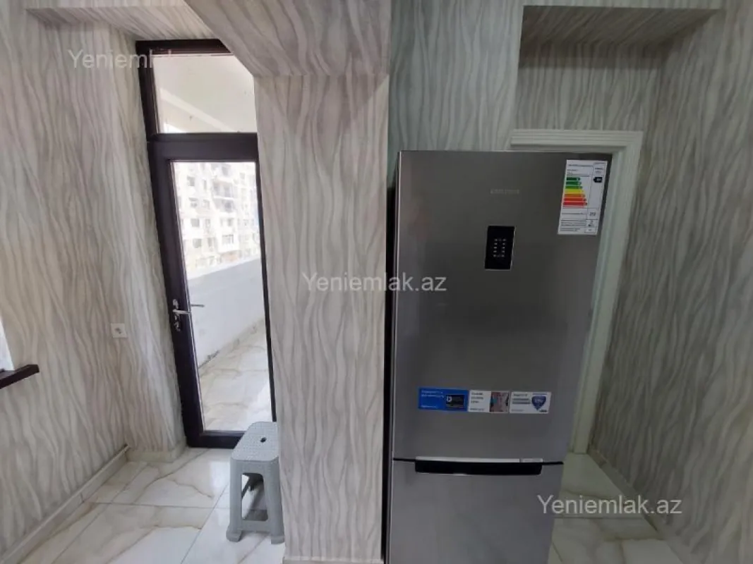 Satılır 2 otaqlı yeni tikili 72 m²