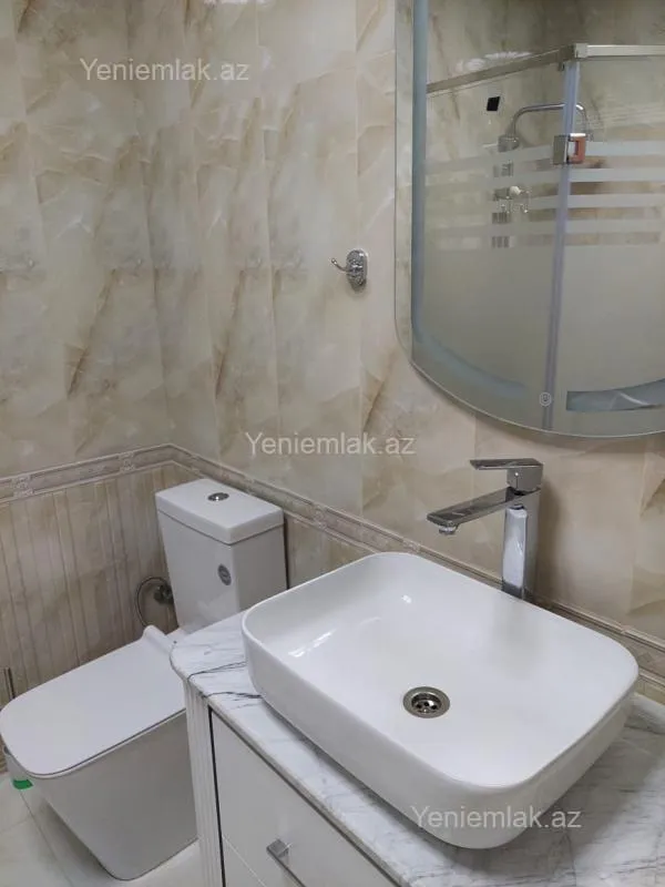 Satılır 2 otaqlı yeni tikili 72 m²