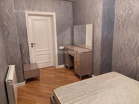 Satılır 2 otaqlı yeni tikili 72 m²