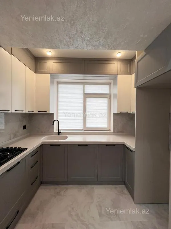 Satılır 3 otaqlı yeni tikili 80 m²