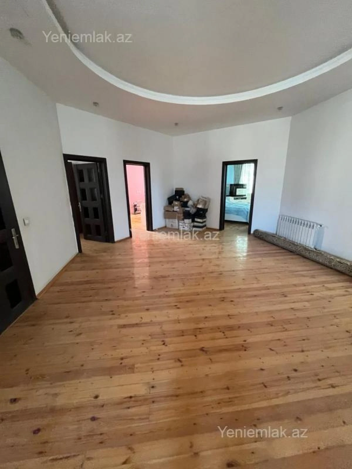 Satılır 8 otaqlı həyət evi 660 m²